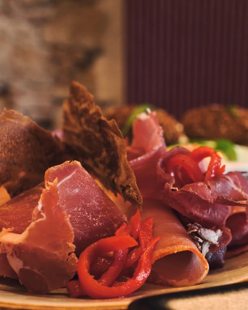 Charcuterie & Starters